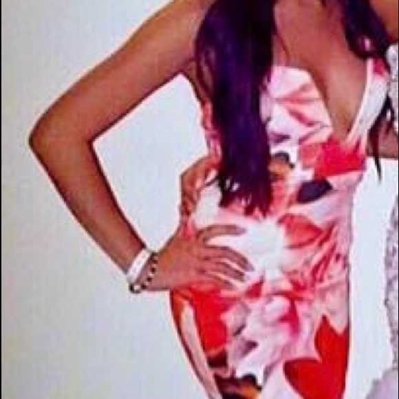 Mura Boutique Floral Fitted Dress - Picture 5 of 5